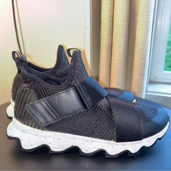 Sorel Shoes - Sorel Kinetic Sneakers